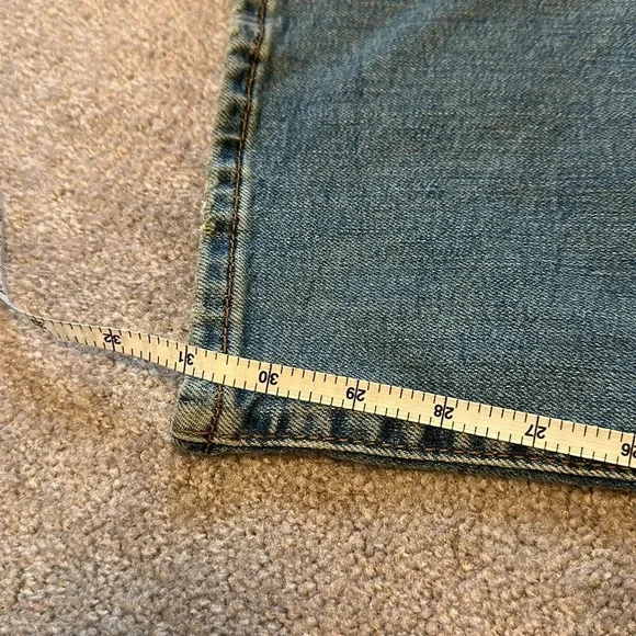 Levi’s Ribcage Straight 30 Full Length inseam 31. - Picture 3 of 8